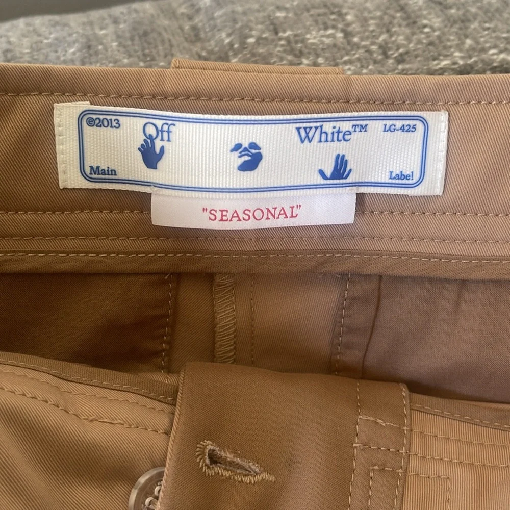 gabardine cargo pant camel off white size 38”inseam - Picture 3 of 5